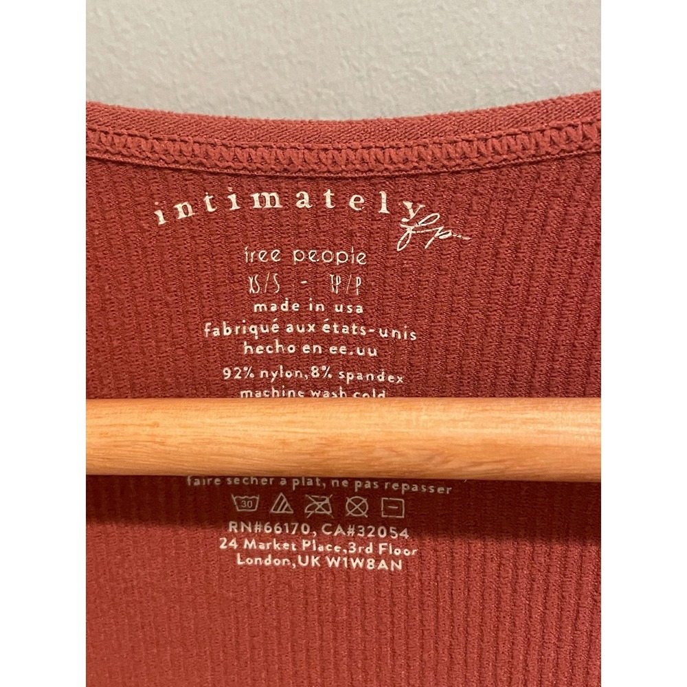 Free People‎ Intimately Ruched Ribbed Long Sleeve Top Terracotta XS P - Picture 4 of 5